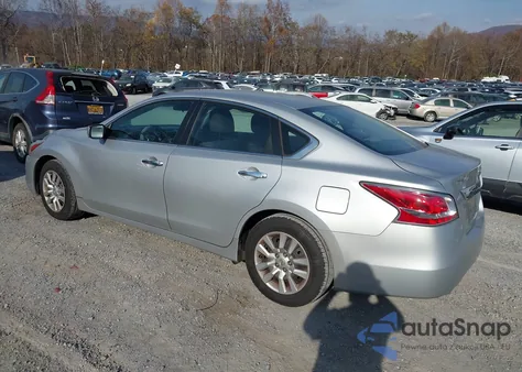 2014 Nissan Altima 2.5/2.5 S/2.5 Sl/2.5 Sv из США, поврежденный, VIN 1N4AL3AP9EN383235